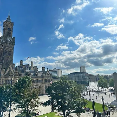 Centenary Bradford (West Yorkshire)