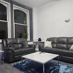 Centenary Apartament