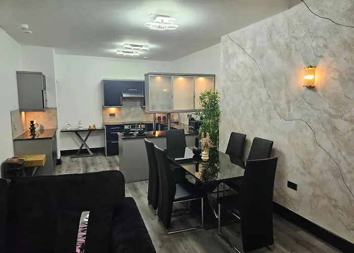 Centenary * Bradford (West Yorkshire)