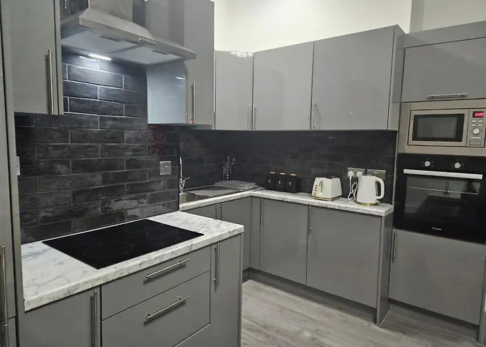 Centenary * Bradford (West Yorkshire)